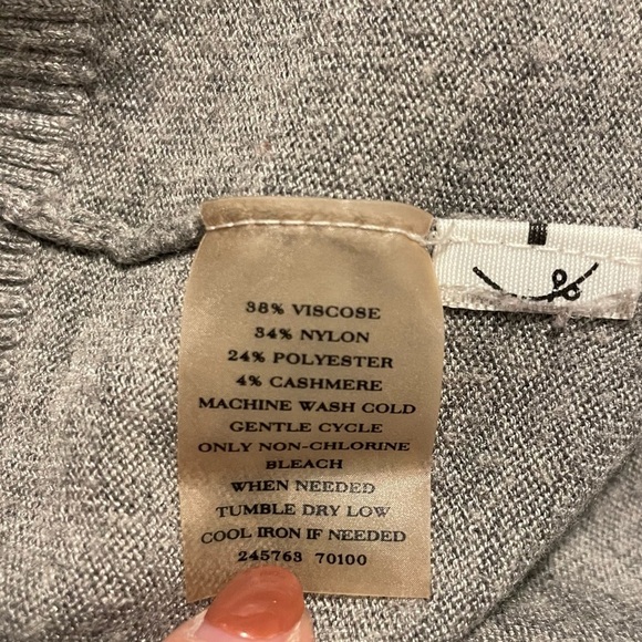 Ann Taylor Gray Open Shawl Cardigan - Picture 6 of 6